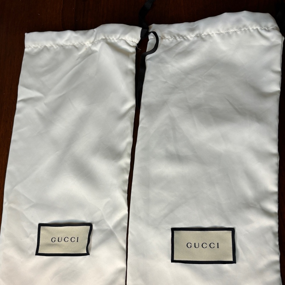Gucci shoe dust bag